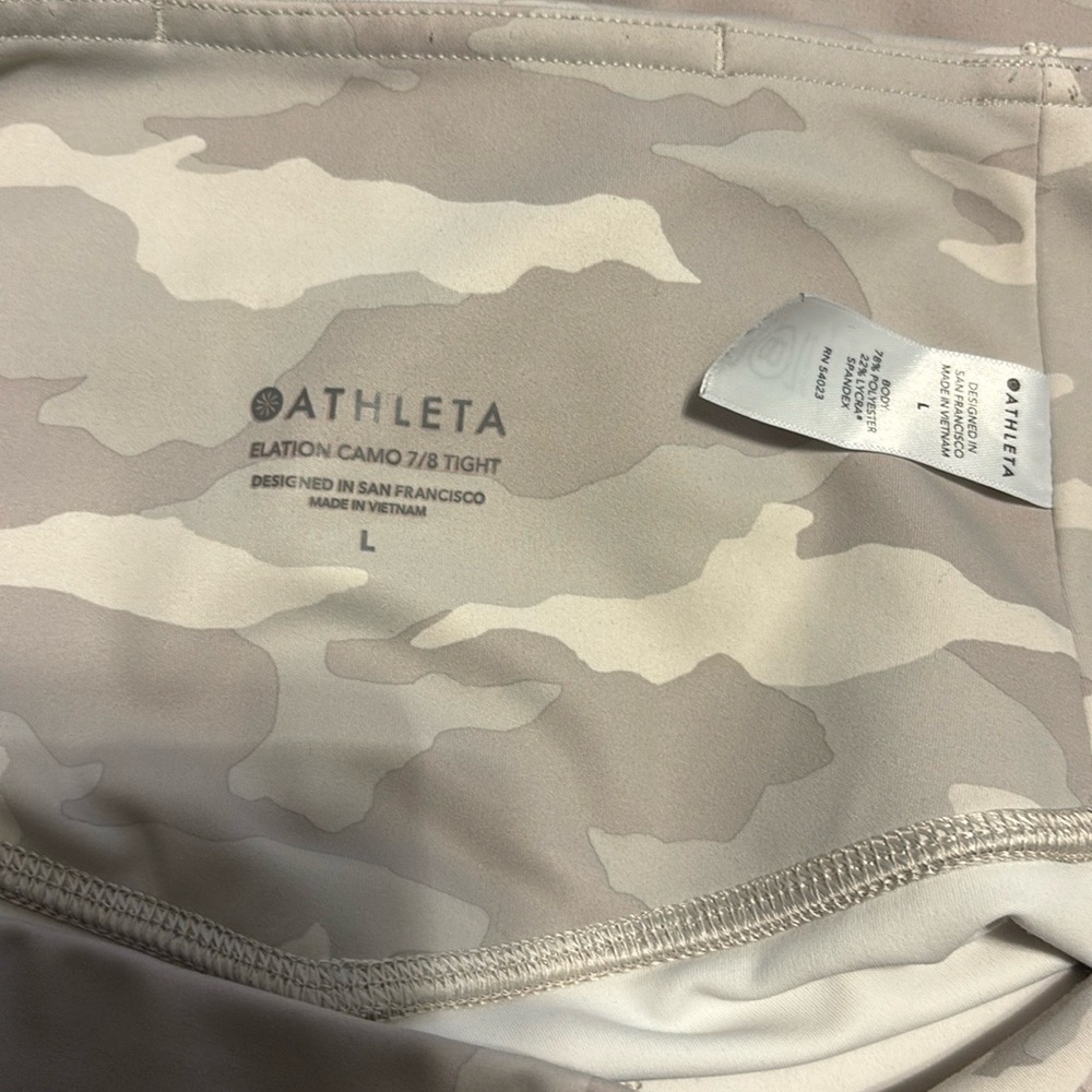 Athleta Camo 7/8 Leggings